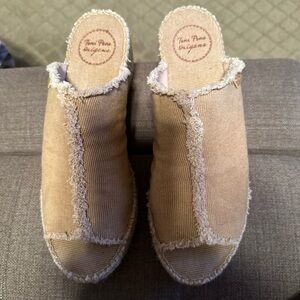 Toni Pons Women's Espadrille Wedge Shoe In Torrat Tobacco Canvas Size 9 EUR 40